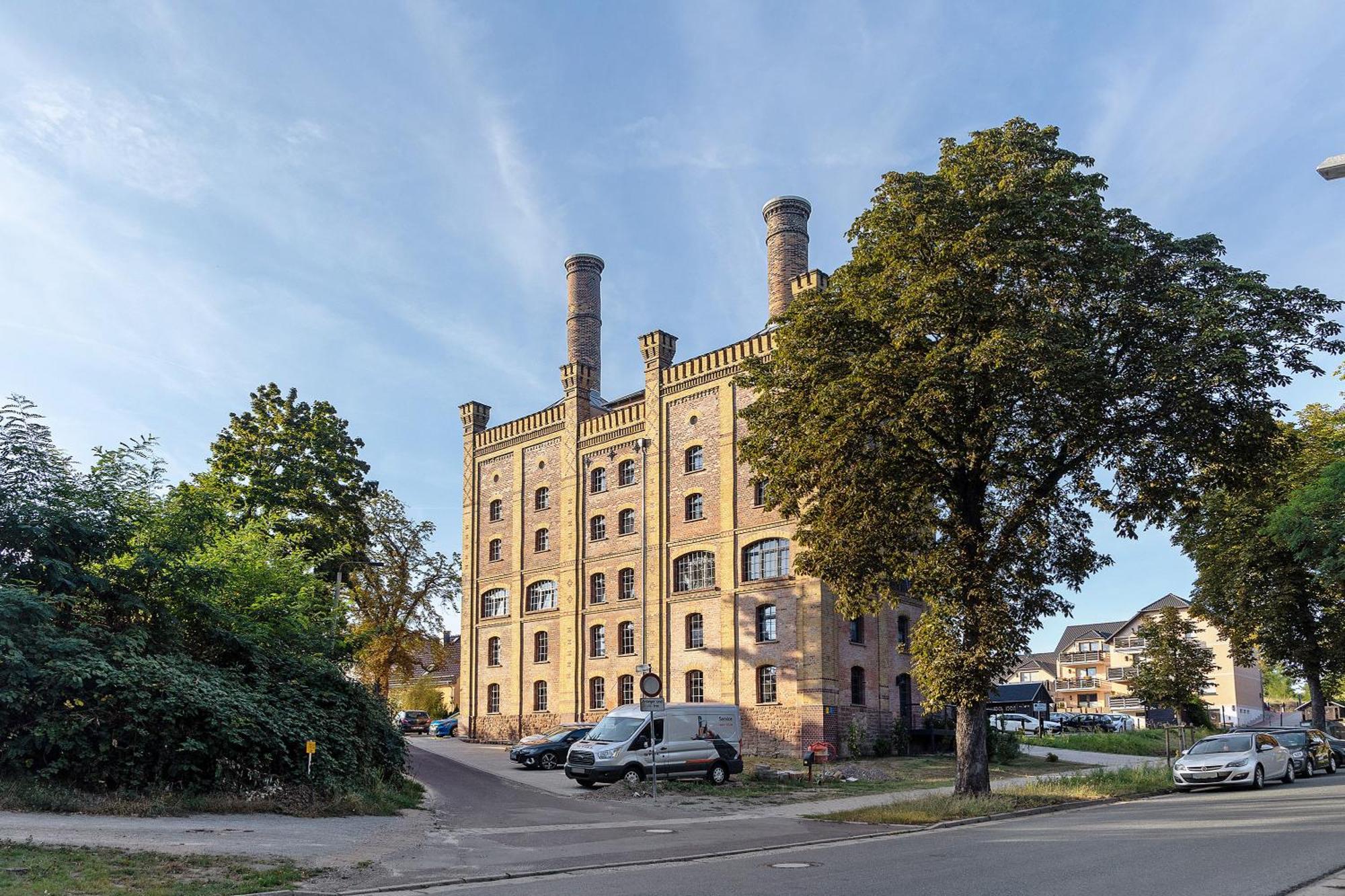 Wohnen In Der Alten Brauerei Халденслебен Екстериор снимка